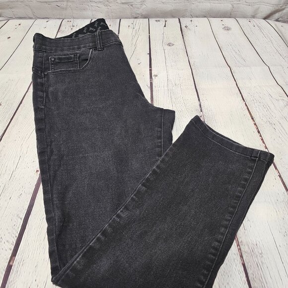 Jones of New York Black Denim Stretch Jean Size 8 - Picture 1 of 7